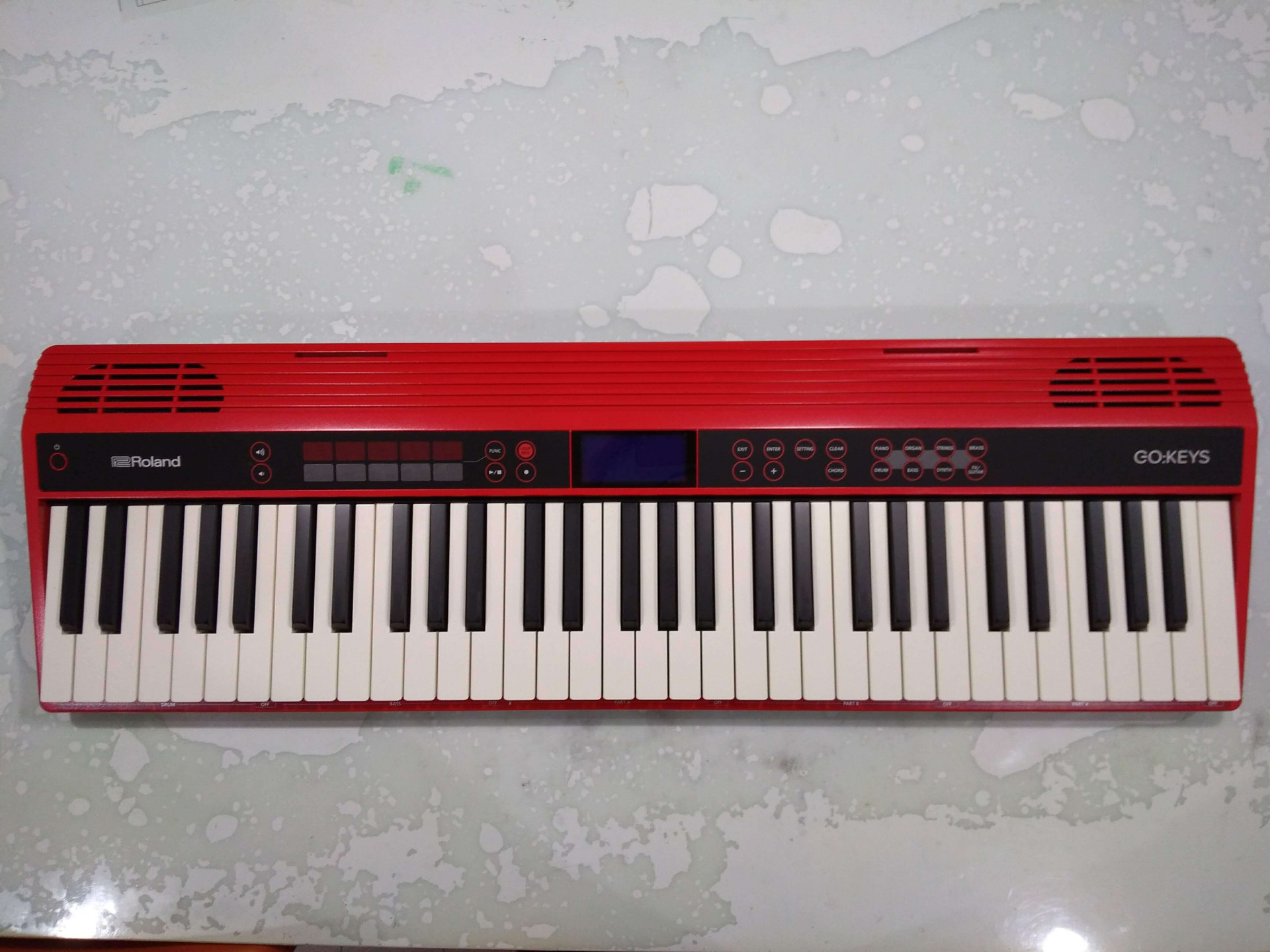 キーボード Roland GO:KEYS購入しました。楽しい！気分はすっかりアレンジャー。大ハマり。鍵盤の楽しみ方が広がりました。